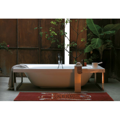 Baignoire en méthacrylate Kaos 2 free standing. 2000 x 1400 x h 510.